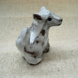 シロワンコ　白い犬の陶器の置物　小さいイヌの置物 2枚目の画像