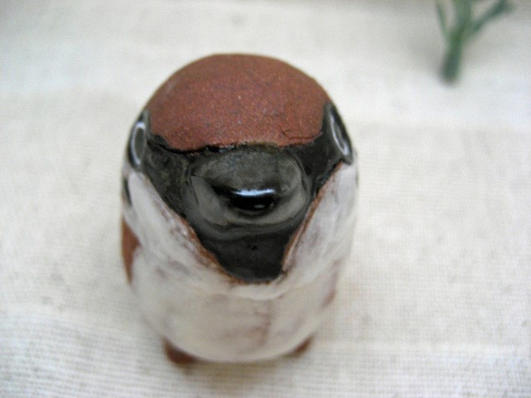 ワイルドスズメの置物　B　手作り陶器　ちょっとかわいい　鳥　陶芸 5枚目の画像