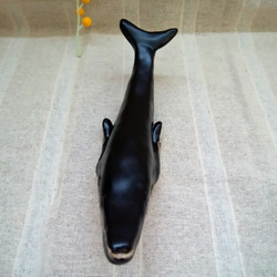 クジラ　陶器の置物　ザトウクジラ風　手作り陶芸　鯨の置き物　ハンプバックホエール 8枚目の画像