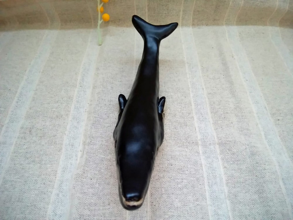 クジラ　陶器の置物　ザトウクジラ風　手作り陶芸　鯨の置き物　ハンプバックホエール 8枚目の画像