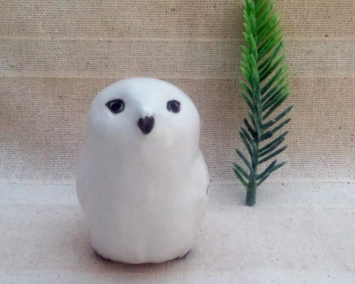白いフクロウ おすまし白ふくろう 鳥 手作り陶芸 陶器の置物 白いフクロウ おすまし白ふくろう 鳥 手作り陶芸 陶器の置物