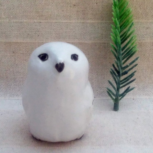 白いフクロウ おすまし白ふくろう 鳥 手作り陶芸 陶器の置物