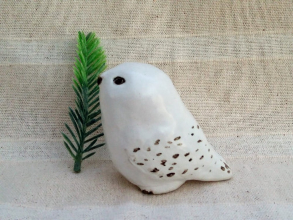 白いフクロウ　おすまし白ふくろう　鳥　手作り陶芸　陶器の置物 10枚目の画像