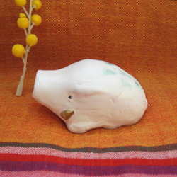 クリーマ限定！　2019年亥　白イノシシの置物（B)　干支の飾り　猪　リラックス・ほわいといのしし　陶器・陶芸 2枚目の画像