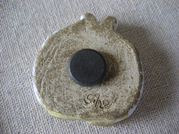 ふくろう（みみずく）　小さい磁石　オーブン陶芸 4枚目の画像