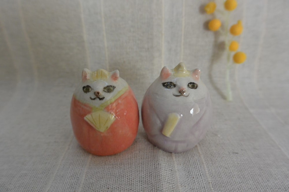 ＊goma様専用のお品＊ひな人形　猫のお雛様　タマゴ形ネコ　淡いシックな色のお着物②　手作り陶器・陶芸　ねこの置き物 3枚目の画像