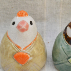ひな人形　文鳥のお雛様　シックな色のお着物　手作り陶器・陶芸　鳥の置き物 10枚目の画像