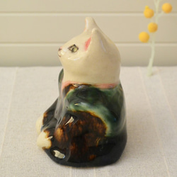 猫の福助　陶器のフクスケ人形　ねこ　陶器・陶芸　緑＋茶 5枚目の画像