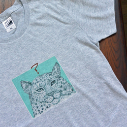 ヒョウTシャツ　「？」　豹のTシャツ　アイロンプリント　大型ネコ科　グレー・灰色・杢 2枚目の画像