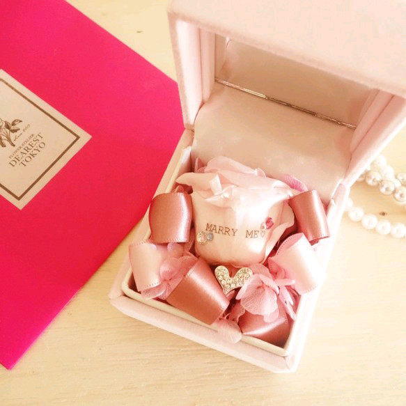LUXURY BOX “message” 花びらにメッセージ入り☆ミニフラワーボックス 1枚目の画像