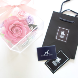 《名入れギフト☆メッセージ刻印》 “Bouquet” レインボーローズ＆ダイヤモンドローズの豪華フラワーボックス 5枚目の画像