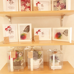 MEMORIES　“papillon”　レインボーローズと切り絵蝶々のフォトフレーム 6枚目の画像