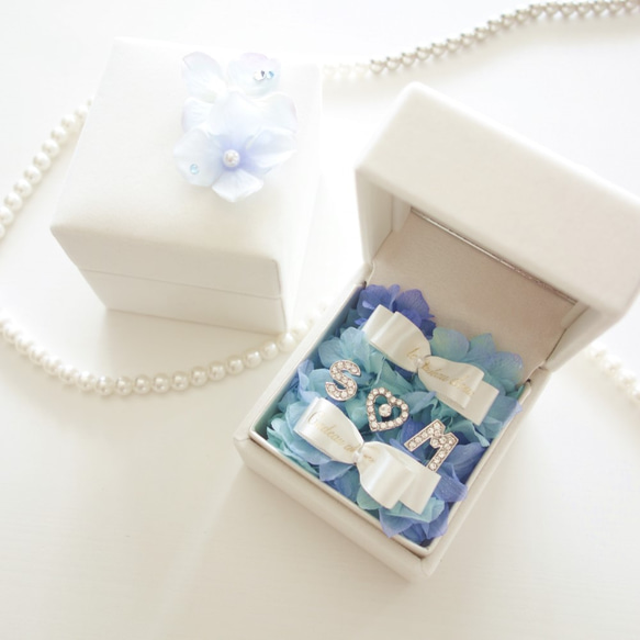 LUXURY BOX “le mariage”（BLUE）新郎新婦のイニシャル入りリングピロー♡ 4枚目の画像