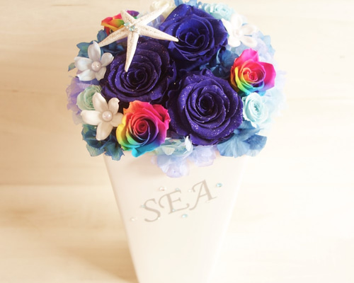 高級プリザーブドフラワー】オランダ輸入レインボーローズブルーローズ