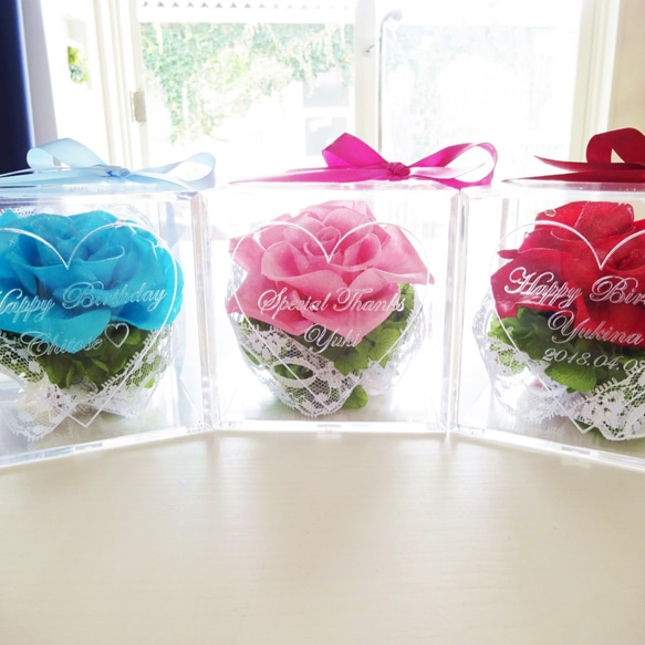 《名入れギフト☆メッセージ刻印》message ROSE “Rose bouquet” 一輪のバラのフラワーボックス 2枚目の画像