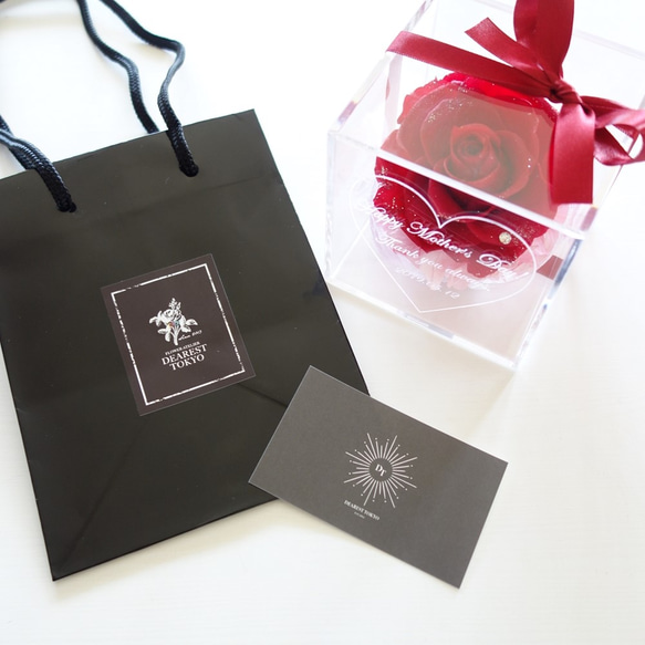 送料無料《名入れギフト☆メッセージ刻印》“COLORFUL ROSE” 一輪のバラのフラワーボックス 5枚目の画像