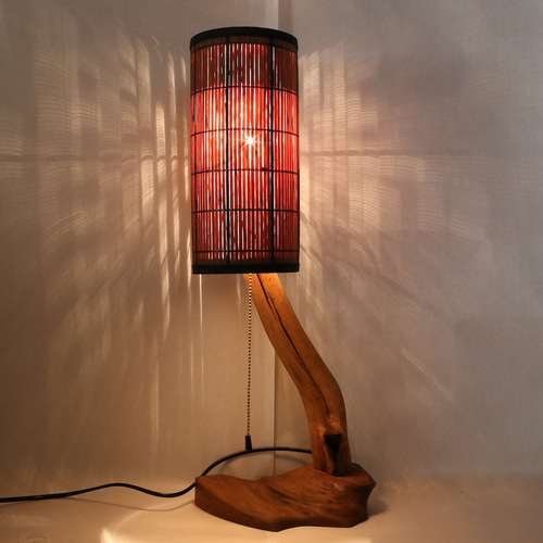 照明】ケヤキ製：少し大きめのすだれ傘の照明 スタンドライト