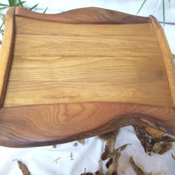 【テーブル】ケヤキ製：幹の曲線をいかした足が魅力のテーブル 2枚目の画像