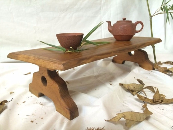【テーブル】ケヤキ・スギ製：低めでシンプルなミニテーブル 1枚目の画像