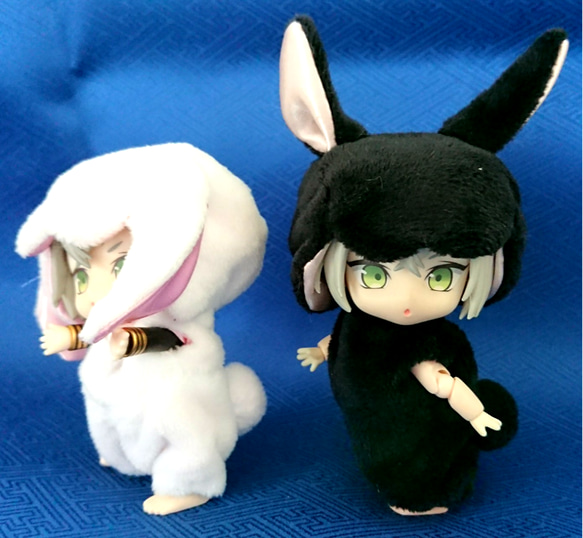 【made in rabbit field】手のひらサイズ＊黒うさぎロンパースコスチューム 2枚目の画像