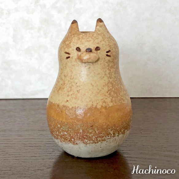 陶器  猫花瓶　茶色しま模様/小　訳あり品 2枚目の画像