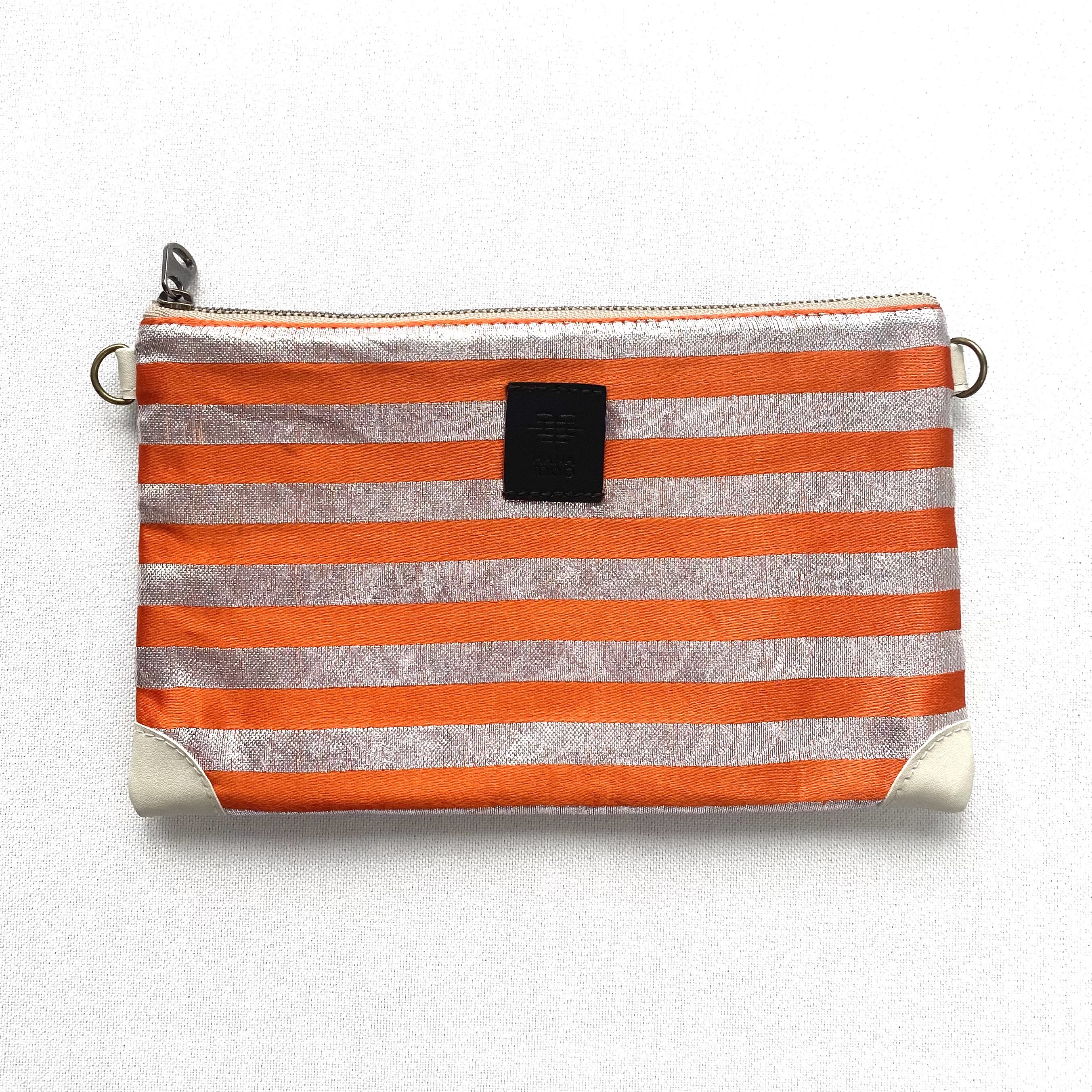 【HANA TOKYO】ポーチ [帯地×紬] オレンジ×シルバー・縞 6,970円