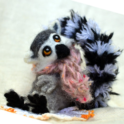 羊毛フェルト オオカミ 羊毛フェルト おばけ＊ねこ 通販 52067｜Creema