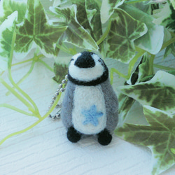 キーホルダー☆ペンギンだって眠いんです「たれぺんぎん」☆大人気