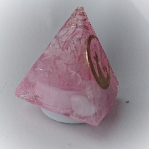 オルゴナイト 薄ピンク ローズクォーツ 2枚目の画像