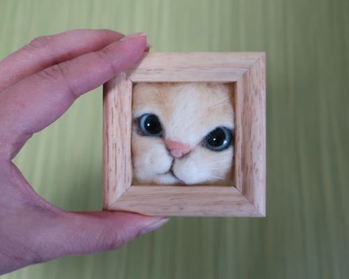 ハンドメイド★羊毛フェルト　猫兄弟　木製ベンチ ハンドメイド☆羊毛フェルト 猫兄弟 木製ベンチ （ハンドメイド