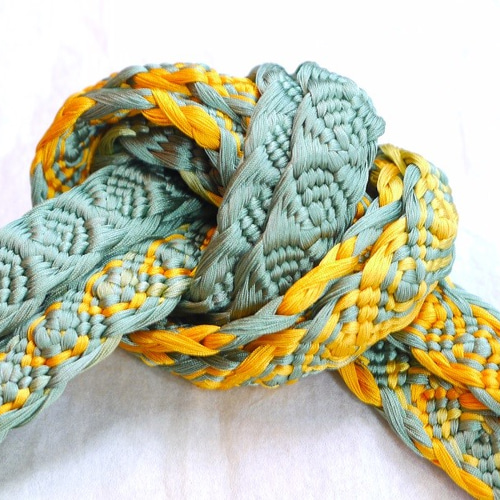 手組み正絹組紐【菊唐組（2色）】083M017003 帯留め tatitsuteto 通販