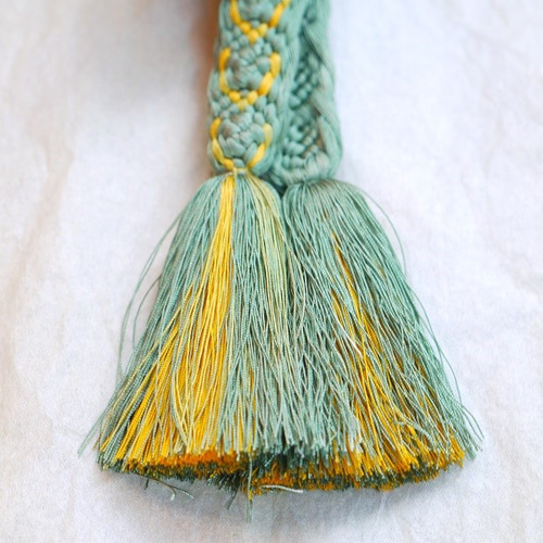 手組み正絹組紐【菊唐組（2色）】083M017003 帯留め tatitsuteto 通販