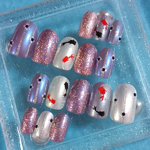 37 16枚セット 金魚ネイル ネイルチップ（つけ爪） amazing-time