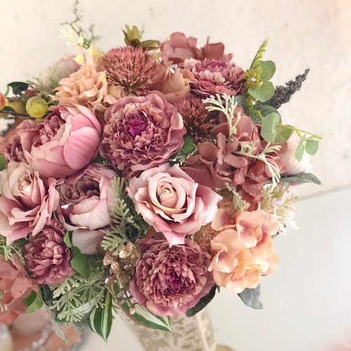 ロココ調 フラワーアレンジメント エマフローラル アート