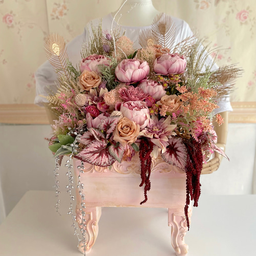 ロココ調フラワーアレンジメント ラグジュアリー 【公式通販】