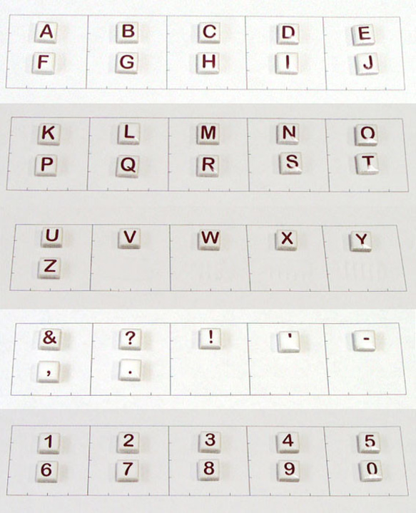 文字タイル選べる5個セット　10mm角タイル製 2枚目の画像