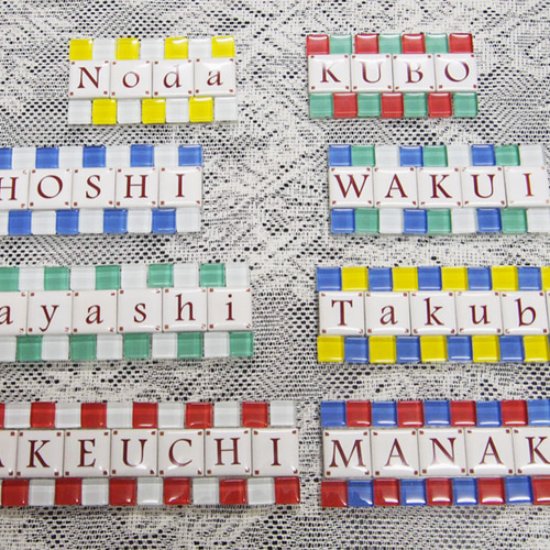 文字タイル表札5文字 ガラスモザイクタイルボード 表札・ネーム