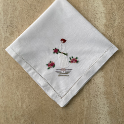 手刺繍 ハンカチ 蝶と花 ハンカチ・手ぬぐい area-u 通販