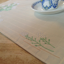 刺繍ランチョンマット：２カラーセット：撥水 3枚目の画像