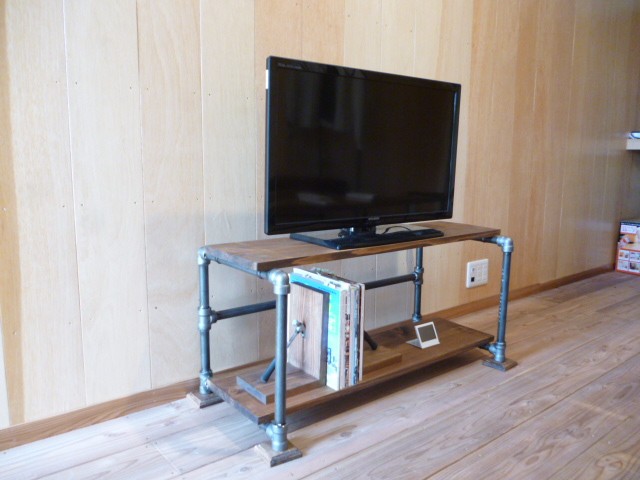 鉄管ラックｗ1000（黒管）