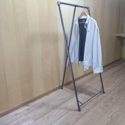 ☆フルオーダー可能☆アイアン家具 鉄＆本革 頑丈ハンガーラック