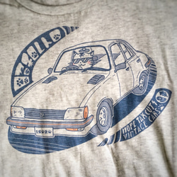 【親子で！カップルで！ペアルック】猫と旧車のTシャツ（大人サイズ） 4枚目の画像