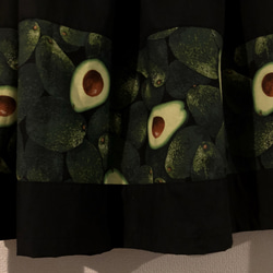 アボカド柄のギャザースカート 2枚目の画像