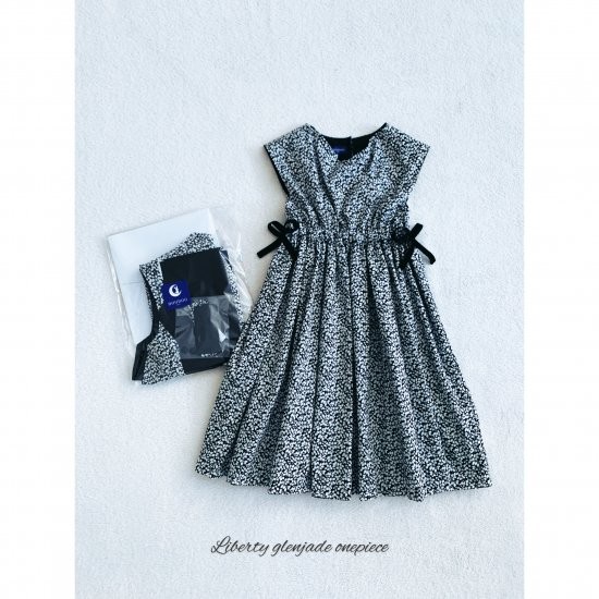 ♡プルミエール作品・40％ OFF Special Price♡アジサイリバティガールワンピース 100cm