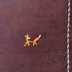 イタリアンレザーの手縫いの定期入れカードケース 【お散歩】 5枚目の画像