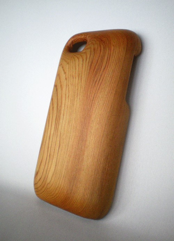 【受注制作】木製iPhoneケース（屋久杉）（iPhone 5、5s、SE用） 1枚目の画像