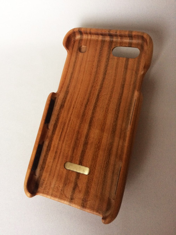 Wood iPhone case (wild cherry tree, for iPhone 6 or 7) 第3張的照片