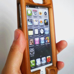 木製iPhoneケース（杉・フルカバー） 3枚目の画像