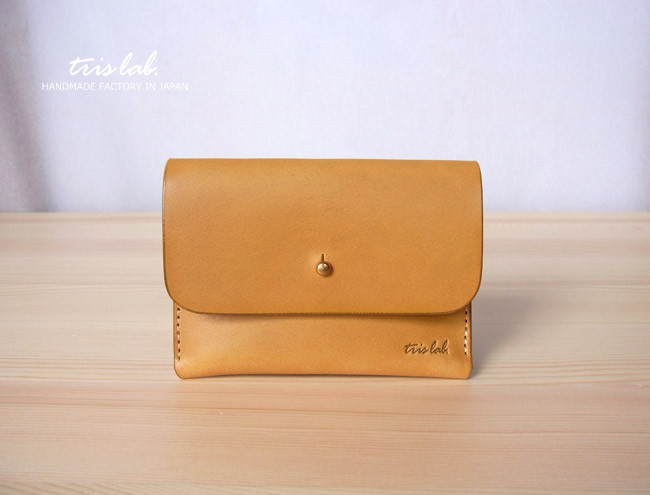 名刺入れ　カードケース　イタリアレザー　（アンティークイエロー）箱入り