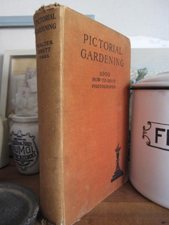 イギリス洋書☆古書　PICTORIALGARDENING 3枚目の画像